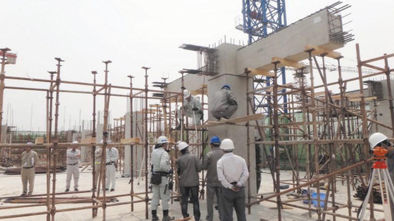 建筑施工总承包代理加盟政策解析：机遇与挑战并存**